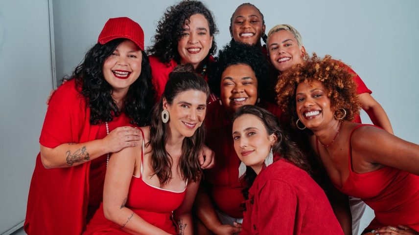 Sambistas. Da esquerda para a direita Barbara Guimarães, Karina, Thay Carvalho, Cecília Cruz, Silvia Duffrayer; embaixo, Maria Angélica Marino, Giselle Sorriso e Mariana Solis (Foto: Divulgação / Thaty Aguiar)