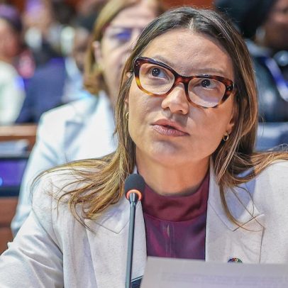 Janja critica tarifas de Trump após questionamento a Lula sobre vira-latas