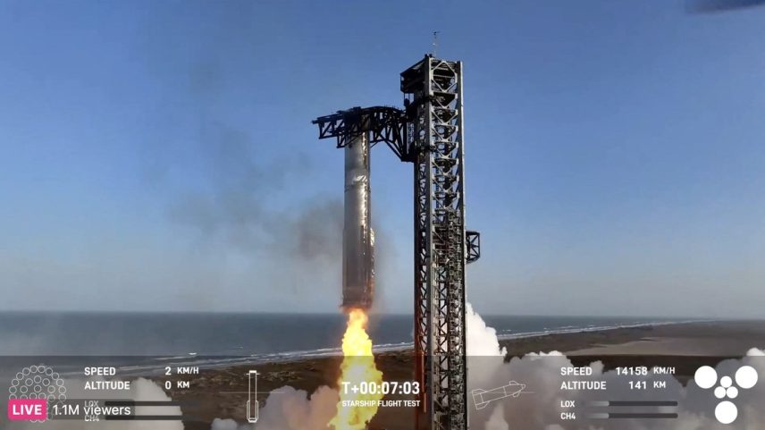 Starship, megafoguete de Elon Musk, decola em teste (Foto: AFP)