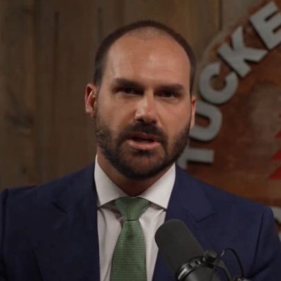 Eduardo Bolsonaro se prepara para retornar após licença de uma semana
