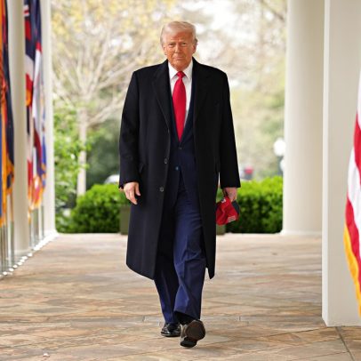 Trump marca seis meses de mandato com mudanças inesperadas na política americana