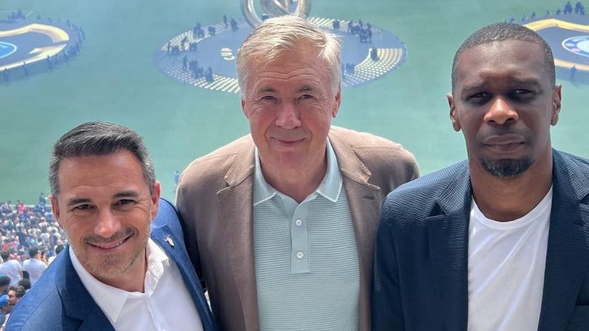 Técnico da seleção Carlo Ancelotti, entre o coordenador geral Rodrigo Caetano e o coordenador técnico Juan, durante a final da Copa de Clubes (Foto: Divulgação/CBF)
