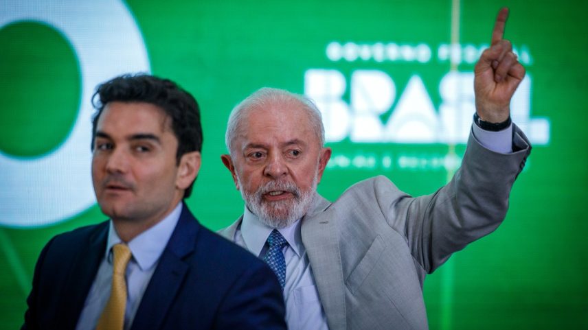 Presidente Lula e Ministro do Turismo Celso Sabino (Foto: Brenno Carvalho / Agência O Globo)