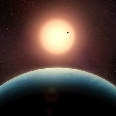 Cientistas descobrem cinco novos planetas que podem abrigar vida em sistema próximo
