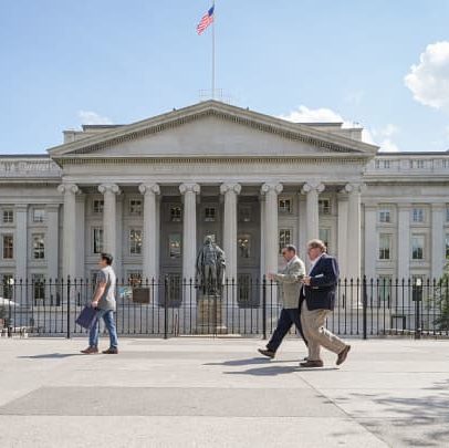 EUA enfrentam crise fiscal com aumento alarmante da dívida pública