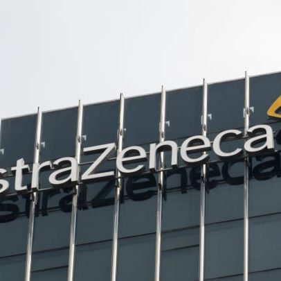 AstraZeneca anuncia investimento de R$ 50 bilhões nos Estados Unidos devido a tarifas