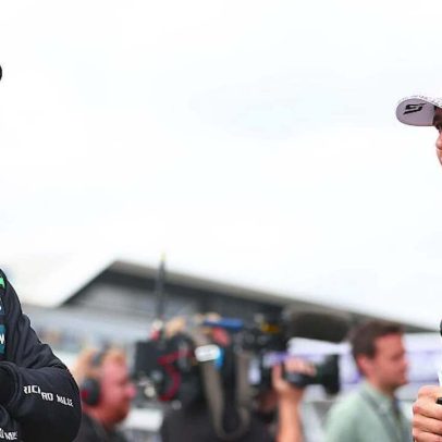 Punições distintas marcam corridas de Piastri na Inglaterra e Russell na Áustria