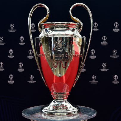 Uefa realiza sorteio da terceira fase classificatória da Champions League