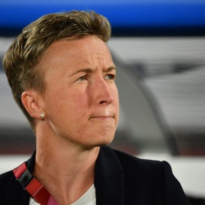 Ex-treinadora canadense de futebol assume comando da seleção da Nova Zelândia