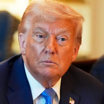 Trump anuncia tarifa de 10% para países do Brics e gera tensão econômica