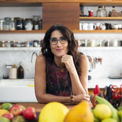 Paola Carosella estreia novo programa no GNT com receitas e dicas culinárias