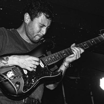 Rudy de Anda busca reconhecimento da música fronteiriça no México e em Chicago