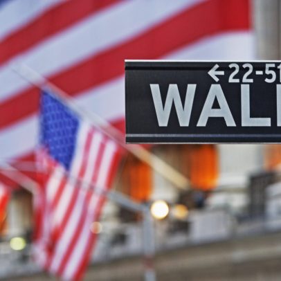 Mercado americano se mantém estável e otimista apesar das turbulências políticas