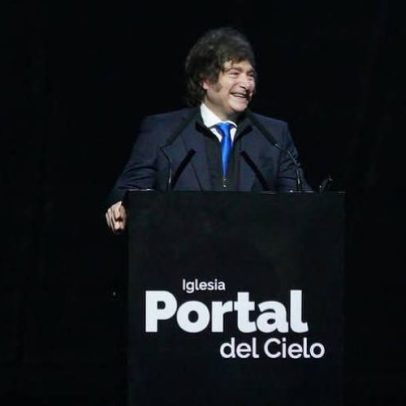 Javier Milei provoca reações negativas entre evangélicos após discurso em igreja