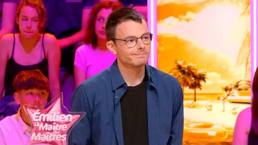 Émilien, de 22 anos, durante sua participação no '12 Coups de Midi' (Foto: Endemol/TF1)