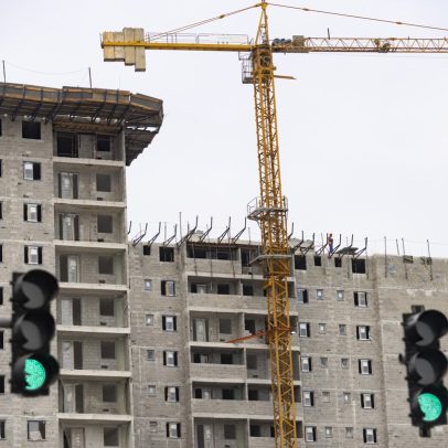 Financiamento para imóveis despenca 63% e compromete novos lançamentos no setor