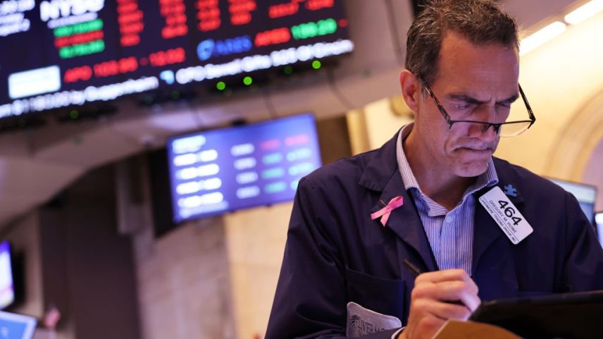 Wall Street eleva previsões de crescimento da China para 2025, mas alerta sobre desafios econômicos (Foto: Reprodução)