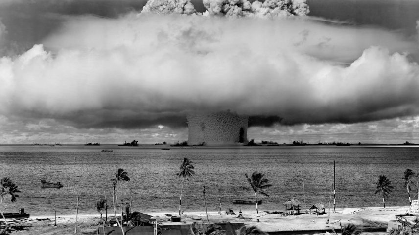 Teste de bomba nuclear no Oceano Pacífico (Foto: Reprodução/Pexels/Pixabay)