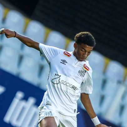 Santos adota cautela com Robinho Jr devido ao seu desenvolvimento físico precoce