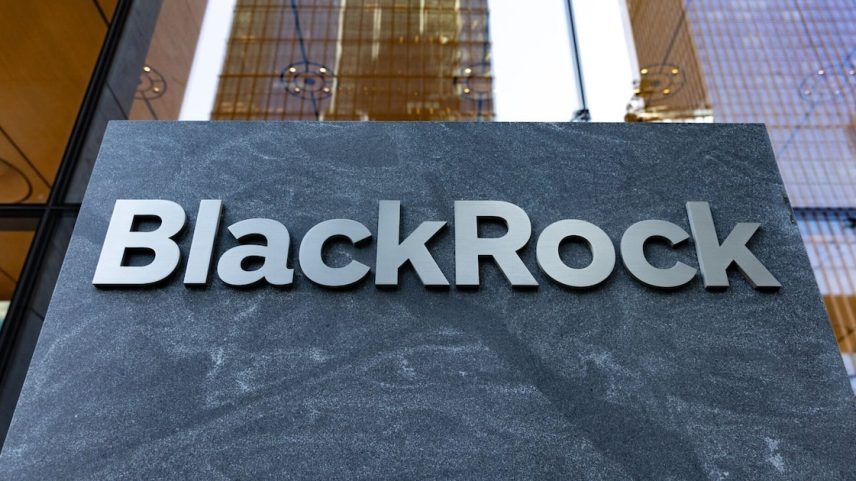 Expansão da BlackRock contrasta com a retração do HSBC, que vem reduzindo suas operações na região. (Foto: Jeenah Moon/Bloomberg)