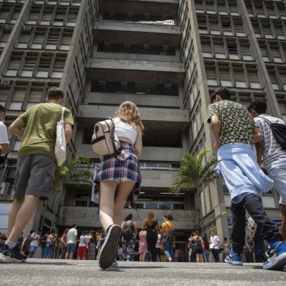 Invasão interrompe festa de estudantes na Uerj e gera tumulto