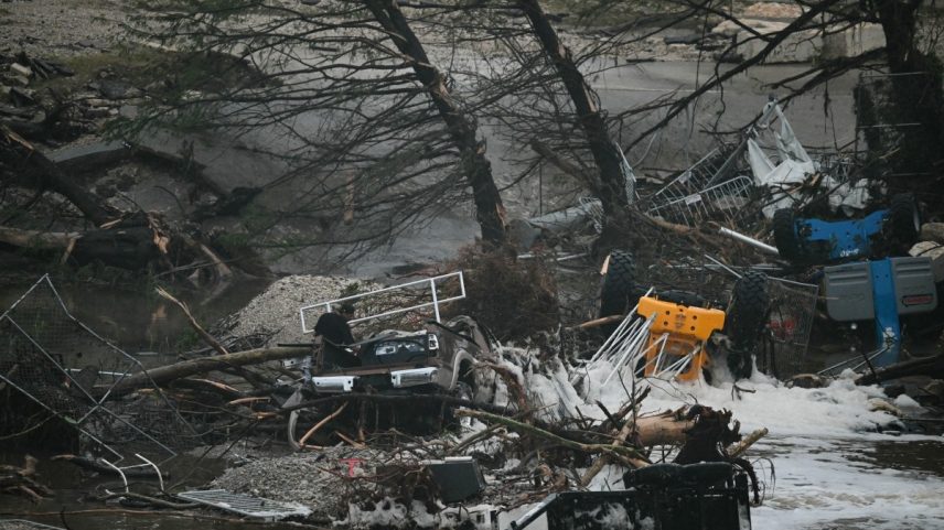 Destruição de enchentes no Texas (Foto: RONALDO SCHEMIDT / AFP)