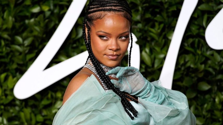 Nós reunimos uma lista de algumas das melhores marcas de beleza de celebridades, como Rihanna, Lady Gaga, Halsey, Selena Gomez e mais. (Foto: Reprodução)