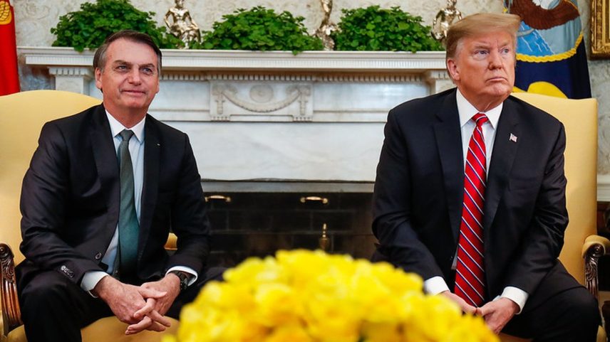 Jair Bolsonaro e Donald Trump, durante encontro na Casa Branca em 2019 (Foto: Alan Santos/Presidência/19-03-2019)