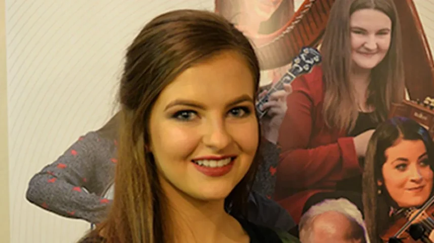 Ashling Murphy, 23 anos, foi assassinada em janeiro de 2022 (Foto: Comhaltas Ceoltoiri Eireann)
