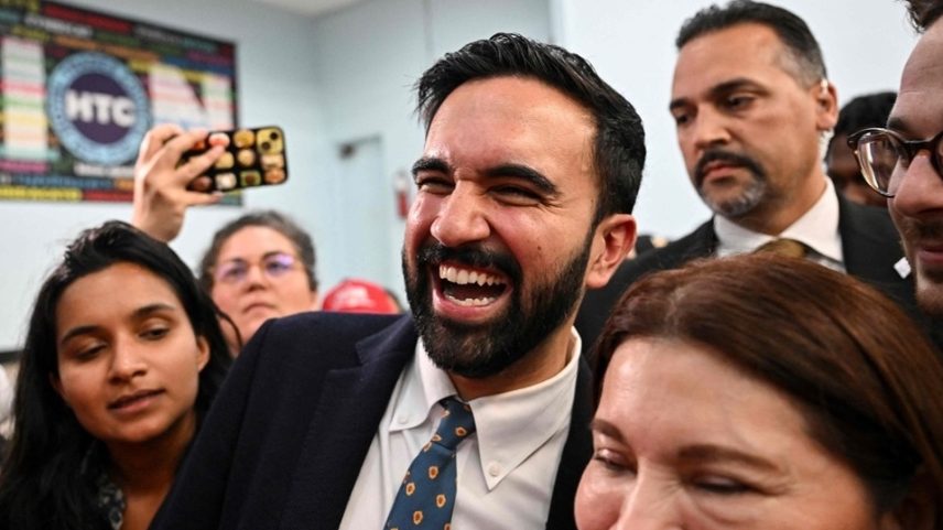 Zohran Mamdani ganhou primárias democratas à Prefeitura de Nova York (Foto: ANGELA WEISS / AFP)