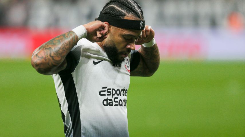 Memphis Depay, jogador do Corinthians (Foto: Ricardo Moreira/Getty Images)