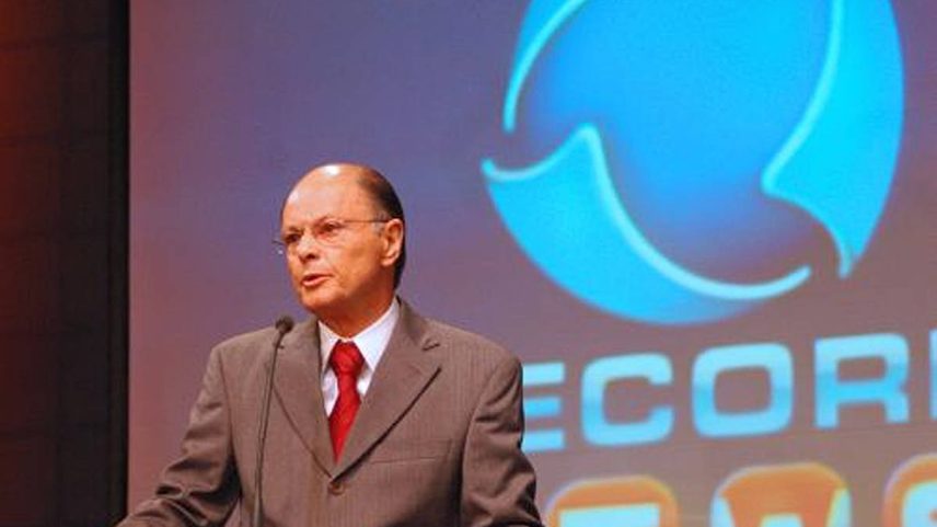 Bispo Edir Macedo, dono da Record e do banco Digimais (Foto: Divulgação)