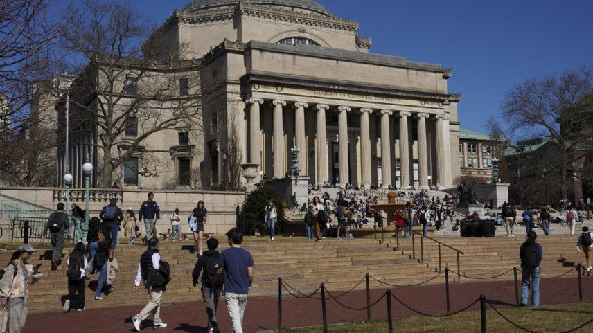 Campus da Universidade Columbia, em Nova York (Foto: Bing Guan/The New York Times)