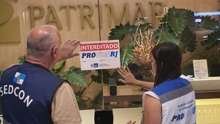 Estande da Patrimar foi interditado pelo Procon (Foto: Divulgação/Sedcon)
