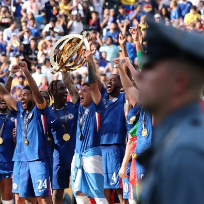 Chelsea negocia onze jogadores três dias após conquistar o Mundial