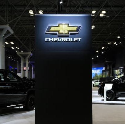GM destaca veículos elétricos como prioridade para competir com a Tesla
