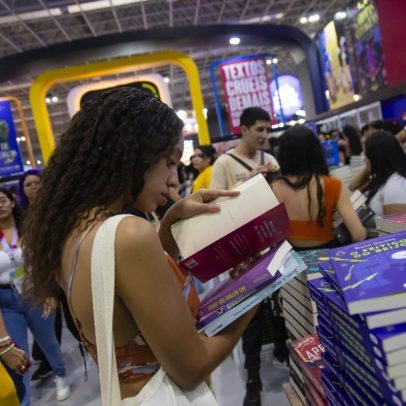 Mercado editorial brasileiro registra queda de 44% desde 2006, revela pesquisa