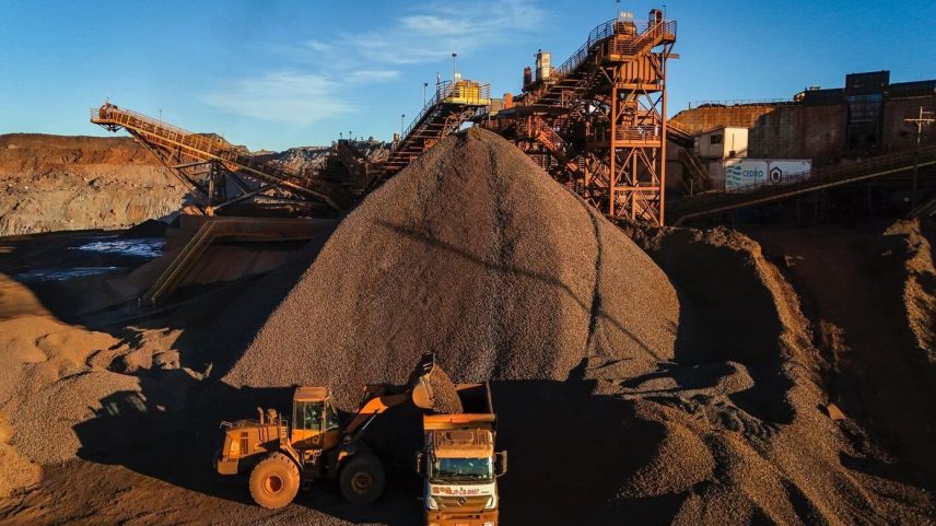 Setor mineral brasileiro contribui diretamente para diferentes setores da economia dos Estados Unidos, como a indústria aeronáutica e bélica (Foto: Cedro Participações/Divulgação)