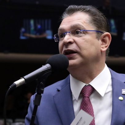Aliados de Bolsonaro afirmam que Brasil vive estado de exceção disfarçado