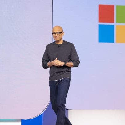 Microsoft deixa de contar com engenheiros chineses para suporte em nuvem do Pentágono