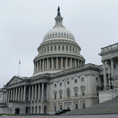 Criptoativos enfrentam desafios em semana decisiva no Congresso dos EUA