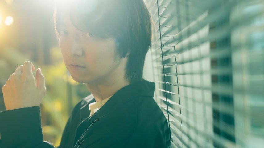 Daichi Miura falou à Billboard Japan sobre o processo criativo das músicas de 'Death Stranding 2' e compartilhou seu entusiasmo por jogos. (Foto: Reprodução)
