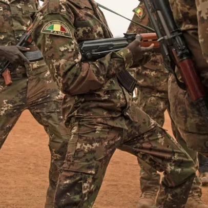 Jihadistas realizam ataques em série a postos militares no Mali