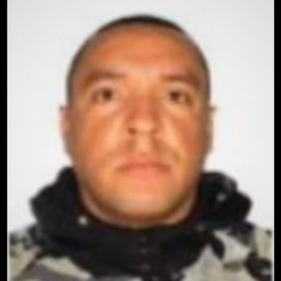 Policial acusado de homicídio intencional após morte de homem negro 'por engano'