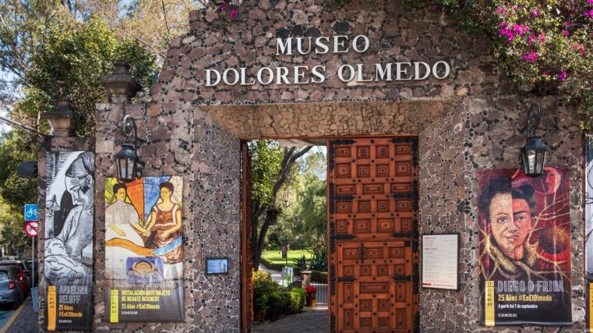 Entrada do Museo Dolores Olmedo com famosa coleção de Frida Kahlo e Diego Rivera, Cidade do México, México. (Foto: Jumping Rocks/Education Images/Universal Images Group via Getty Images)