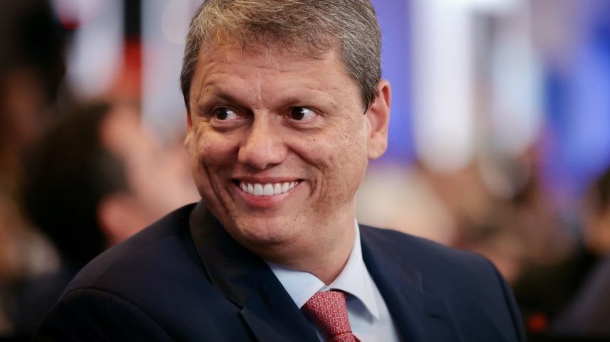 Tarcísio de Freitas: governador de São Paulo realizará um procedimento de radioablação por ultrassonografia de tireoide (Foto: Pablo Jacob/Governo do Estado de SP/Flickr)