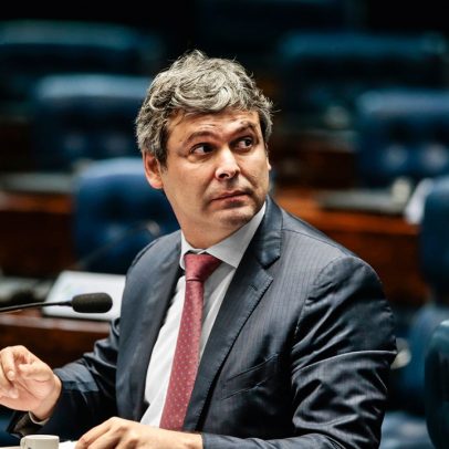 Eduardo Bolsonaro descarta proposta de anistia, afirma líder do PT na Câmara