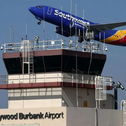 Avião da Southwest sofre queda brusca e deixa comissários feridos