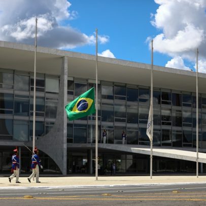 IOF impacta consumidores e pequenos negócios nas transações do dia a dia