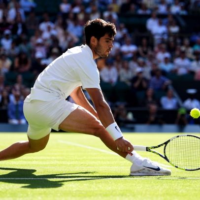 Alcaraz avança para mais uma semifinal em Wimbledon após vencer Norrie